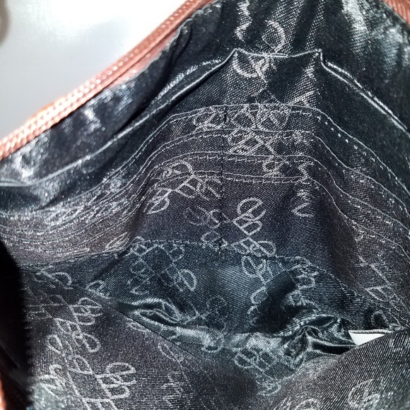 NWOT Small BCBG Clutch or hand bag - Picture 4 of 4